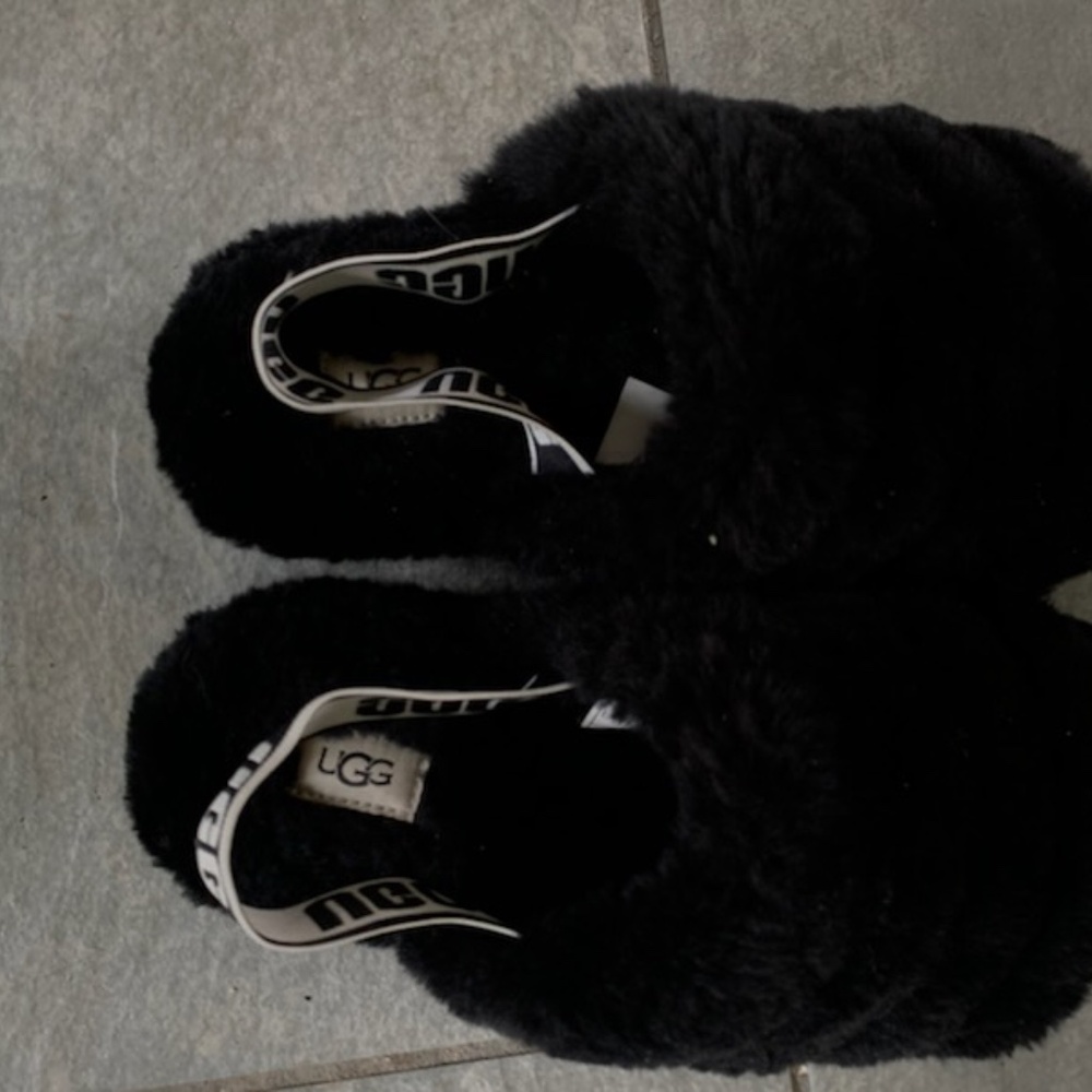 Ugg Slipper - image 1